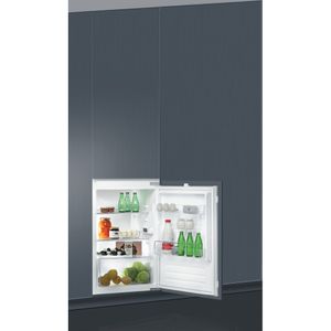 Whirlpool Kühlschrank Einbaugerät ARG 90712 Lifestyle perspective open