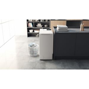 Bauknecht Waschmaschine Standgerät WAT Zen 6B Weiss Toplader B Lifestyle frontal