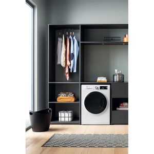 Bauknecht Waschmaschine Standgerät WM Sense 8A Weiss Frontlader A Lifestyle frontal