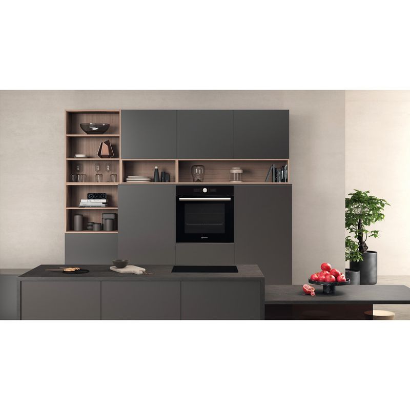 Bauknecht-Einbauherd-Backofen-Einbaugerat-BIR4-DP8FS2-ES-Elektrisch-A--Lifestyle-frontal