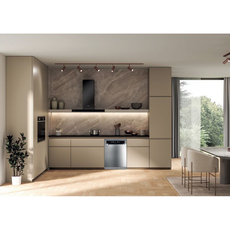 Bauknecht-Dishwasher-Standgerat-B0F-D651A-X-Standgerat-B-Lifestyle-frontal